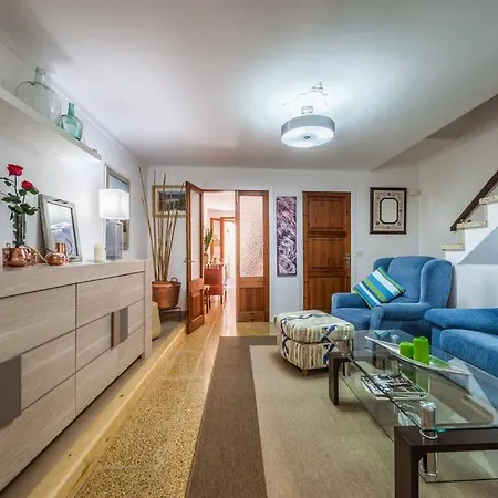 Ca Na Mariona Typical Mallorquin House For 5 People In The Heart Of